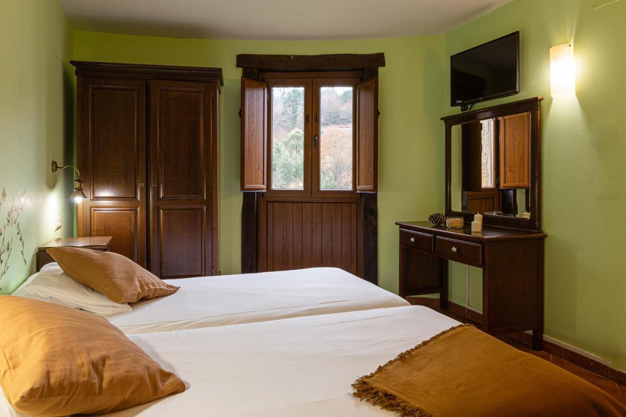 Double Room Mountain View