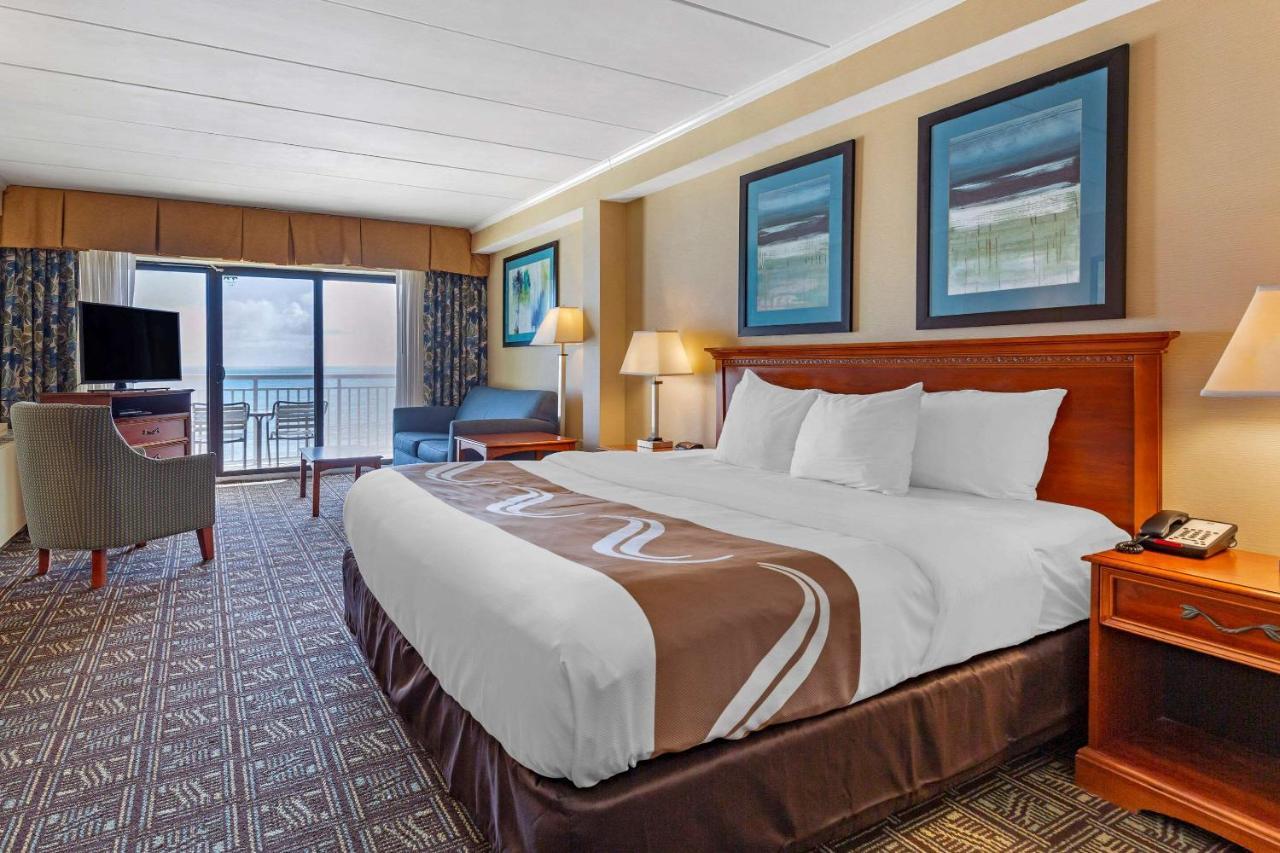 Efficiency Oceanfront 1 King Bed & Sofa Bed Interior Entrance Non Smoking