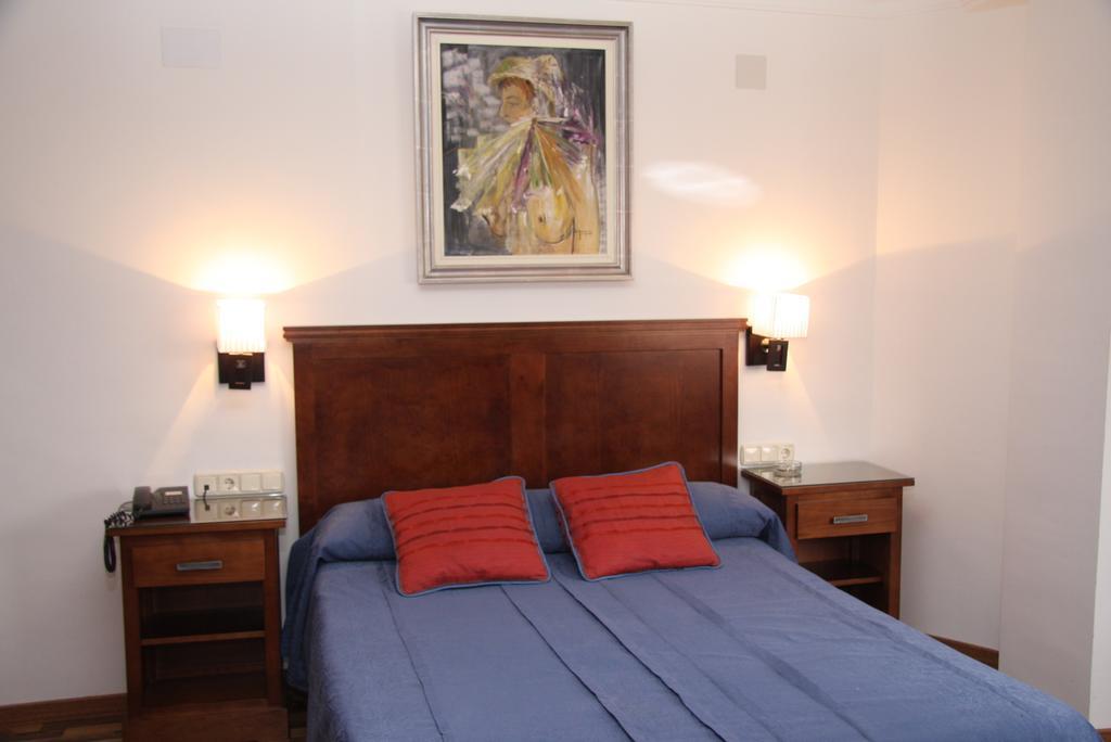 Single Room,1588566275:JPEG