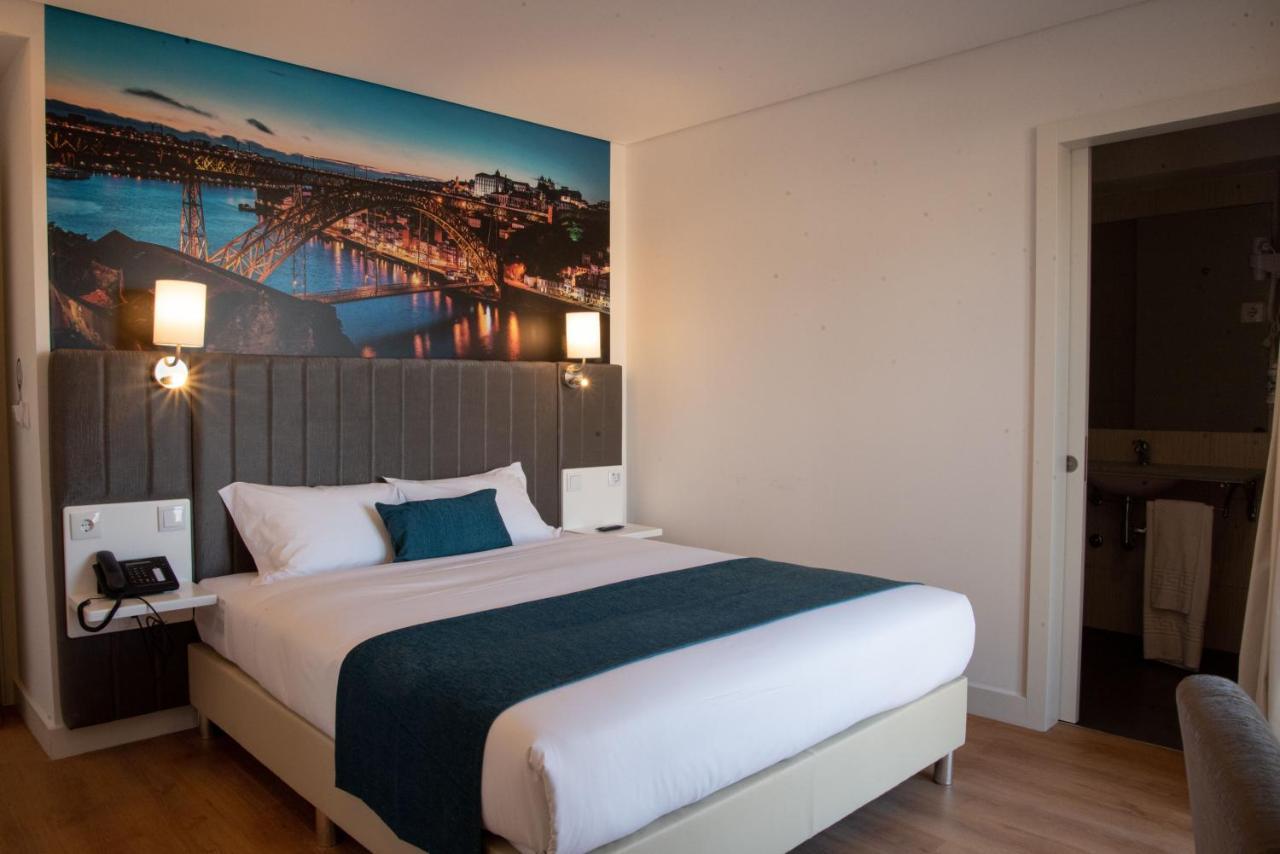 Double Room Balcony,1174707846:JPEG