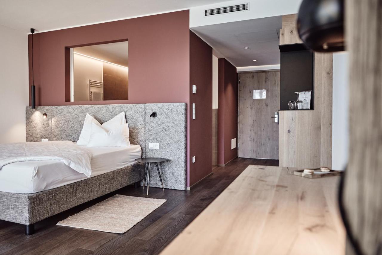 Suite Balcony,1152738126:JPEG