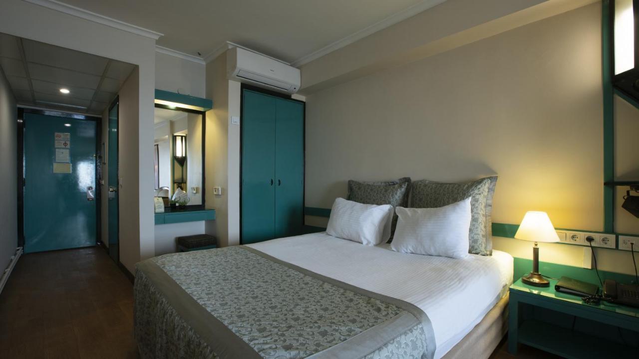Standard Double or Twin Room,1175037932:JPEG