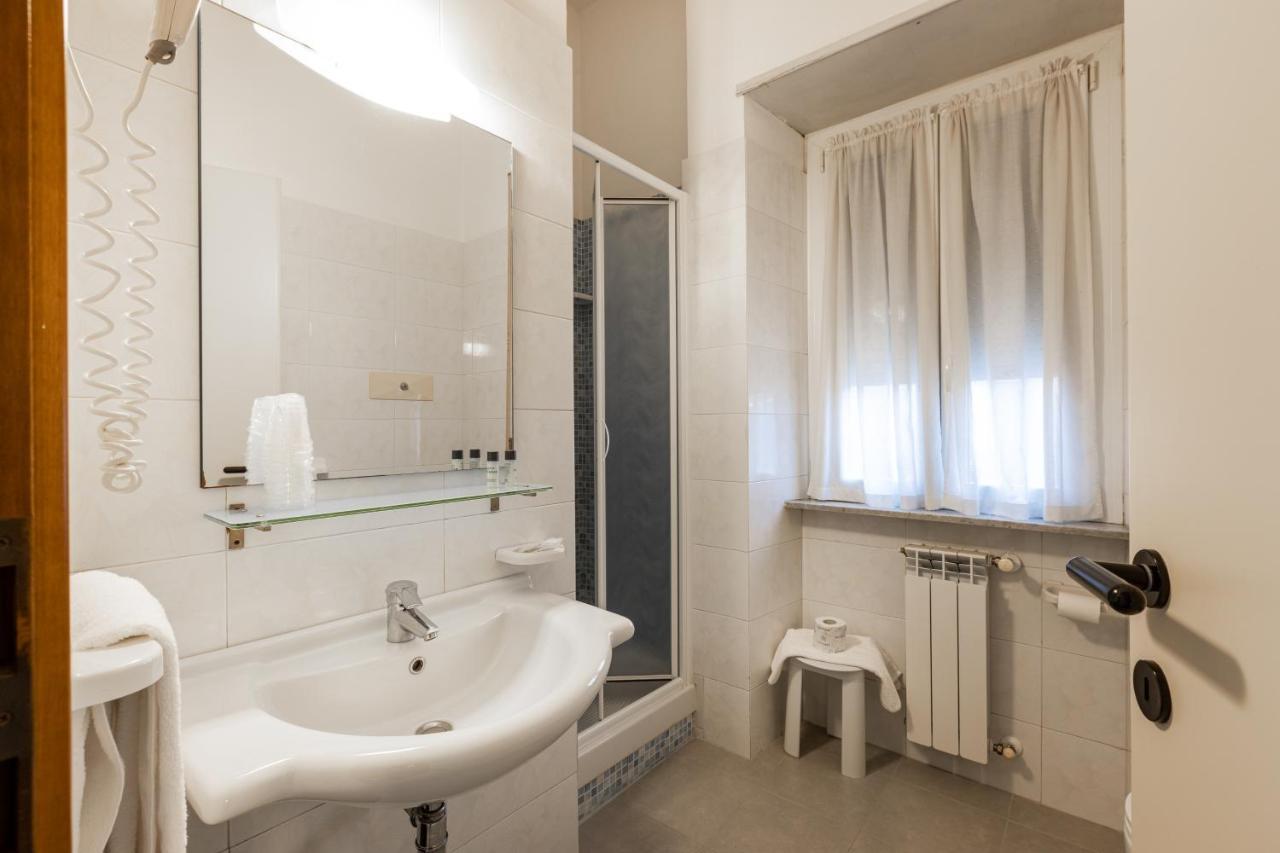 Classic Quadruple Room,1175277663:JPEG