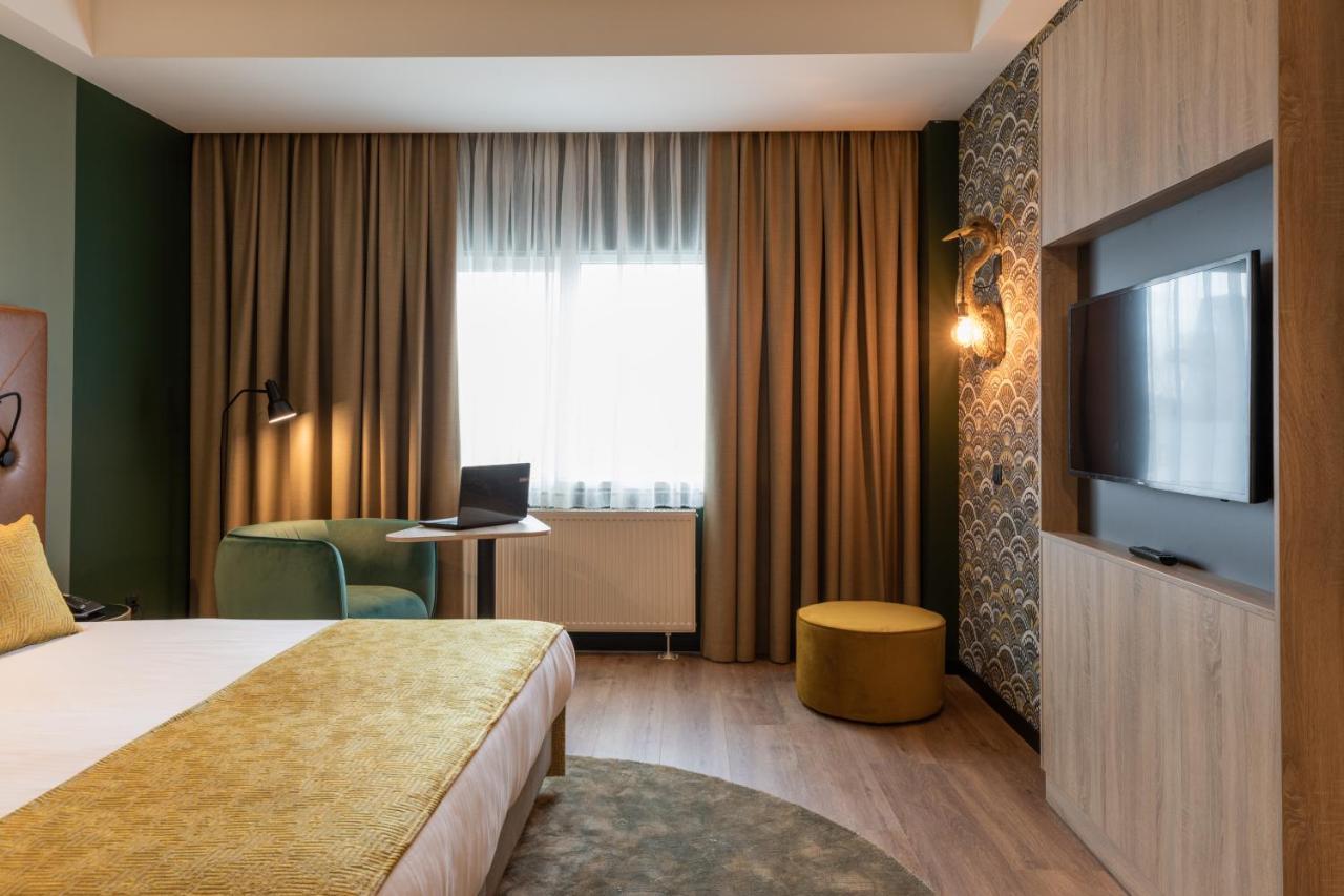 Deluxe Double Room,1284393331:JPEG