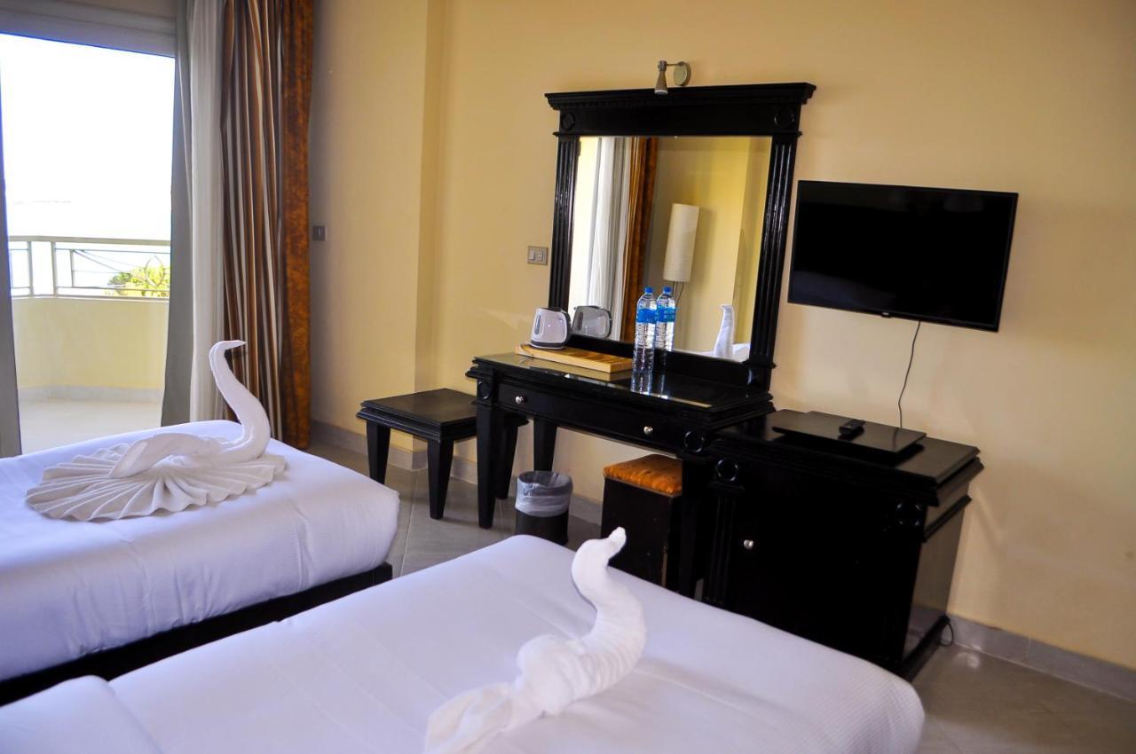 Standard Double or Twin Room Sea View