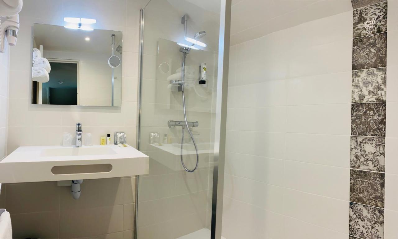 Double Room,1420980912:JPEG