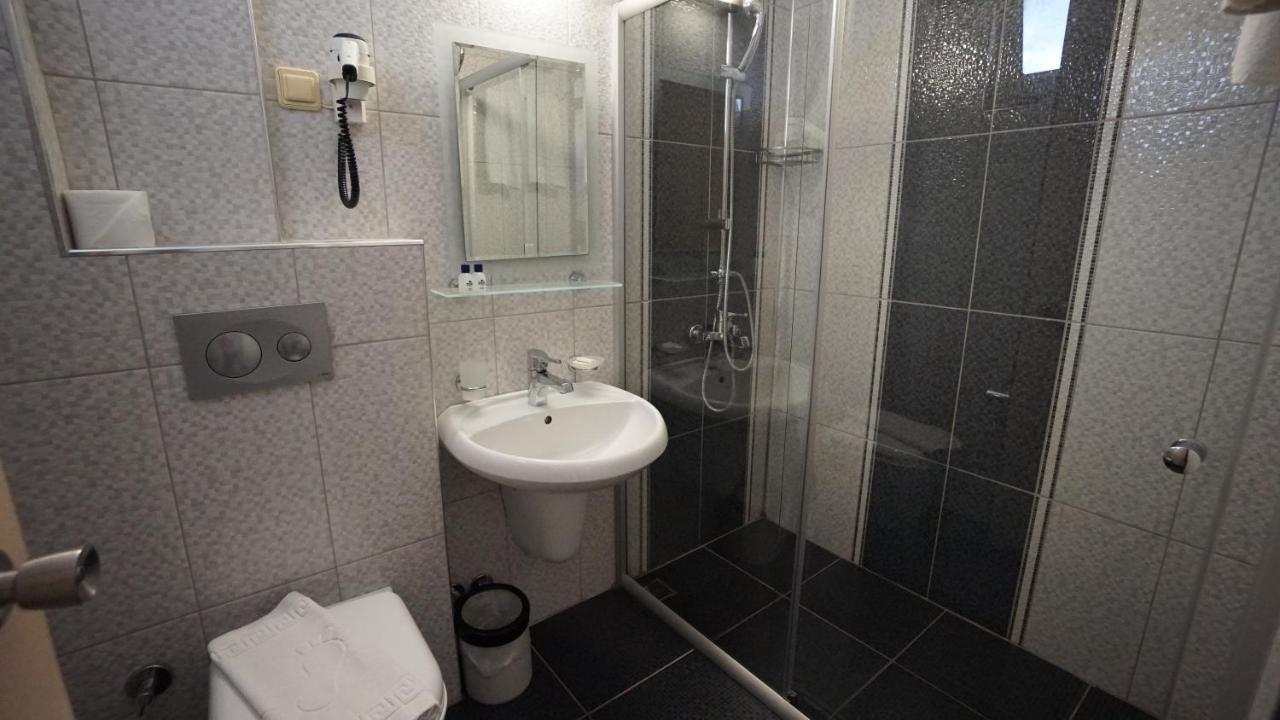 Standard Triple Room,1178113870:JPEG