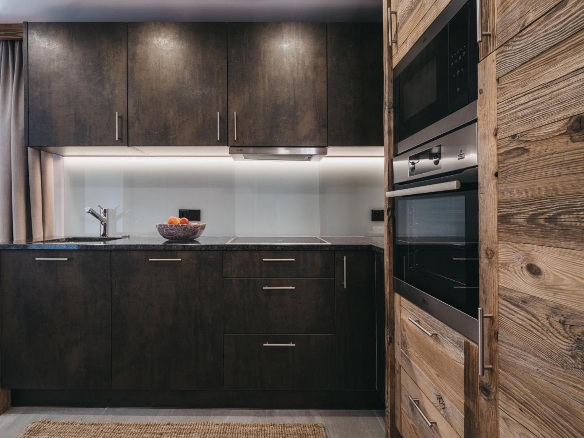 Superior One-Bedroom Suite