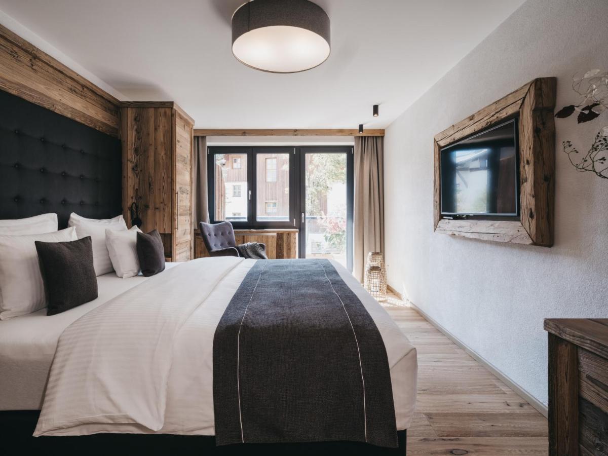 Superior One-Bedroom Suite
