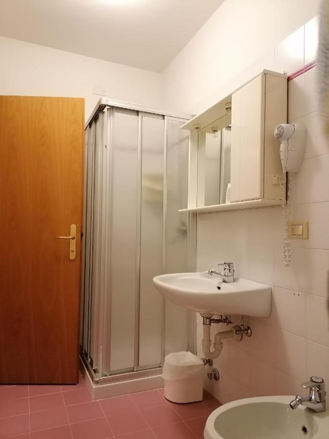 Economy Double Room,1244314477:JPEG