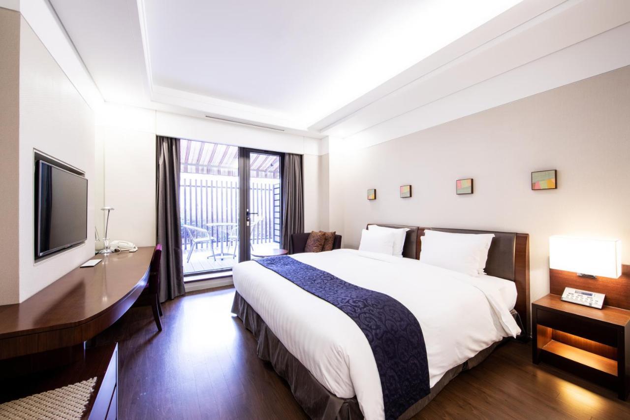 Standard Double Room Terrace
