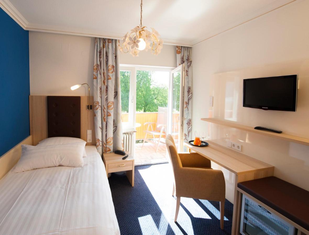 Single Room Balcony