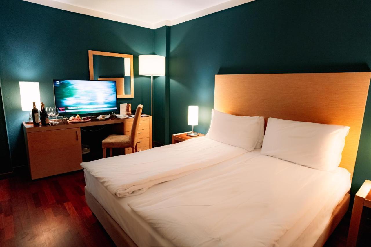 Double Room Forest View