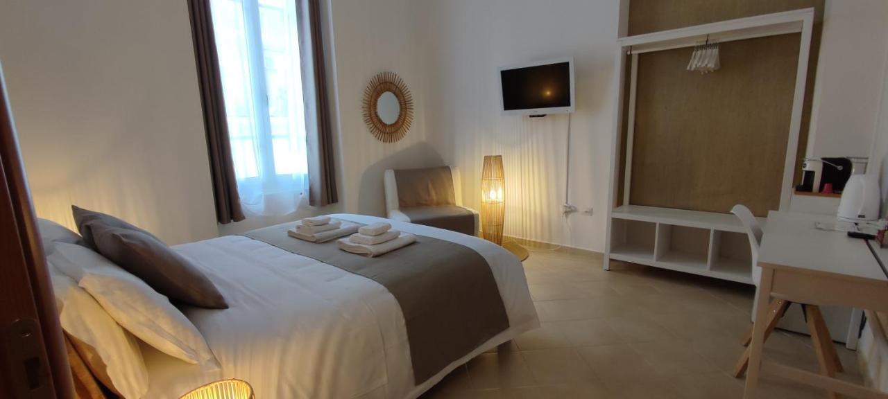 Large Double or Twin Room