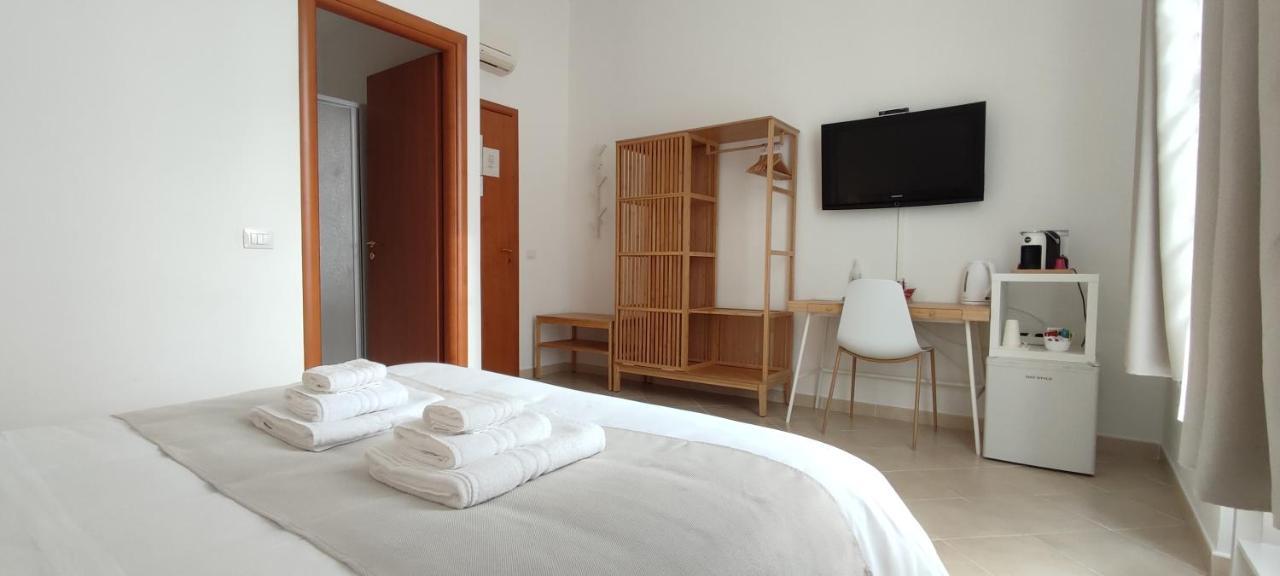 Double Room Private Bathroom
