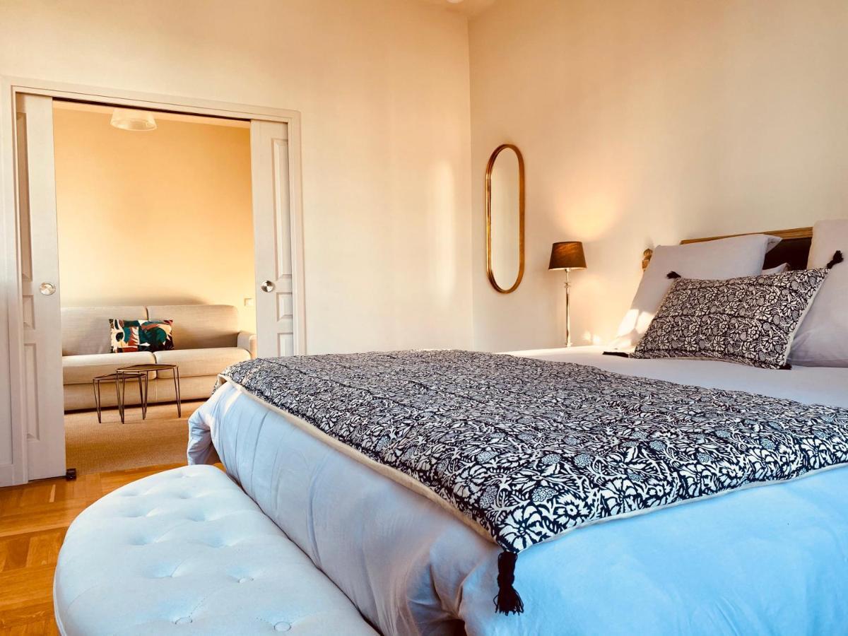 Deluxe King Suite,1178596798:JPEG
