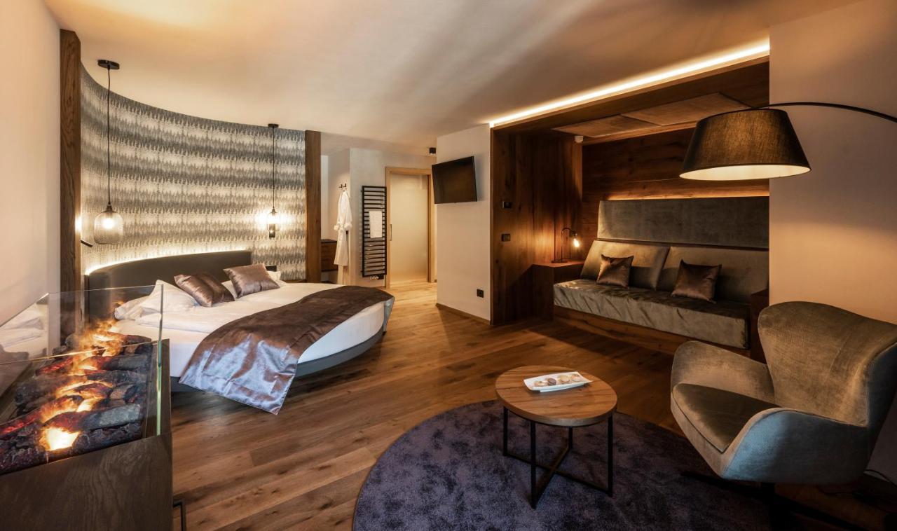 Romantic Junior Suite,1178710435:JPEG