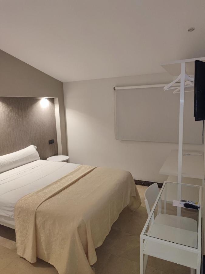 Superior Single Room,1178798770:JPEG