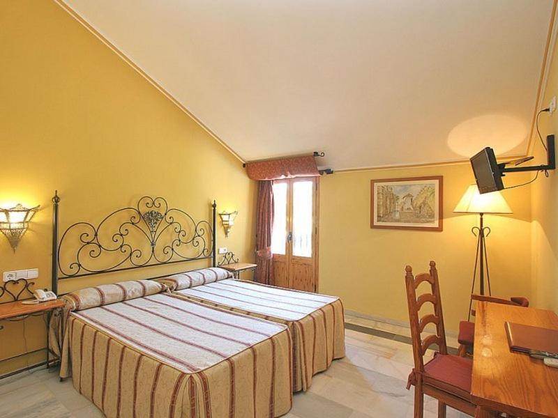Twin Room,11812768:JPEG