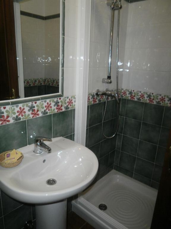 Double or Twin Room,717446659:JPEG