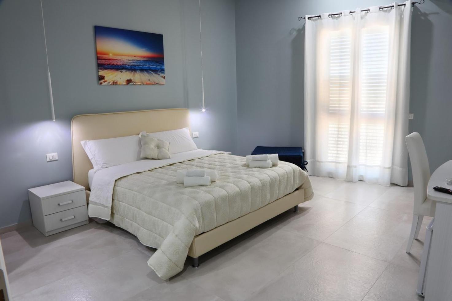 Double Room Private Bathroom