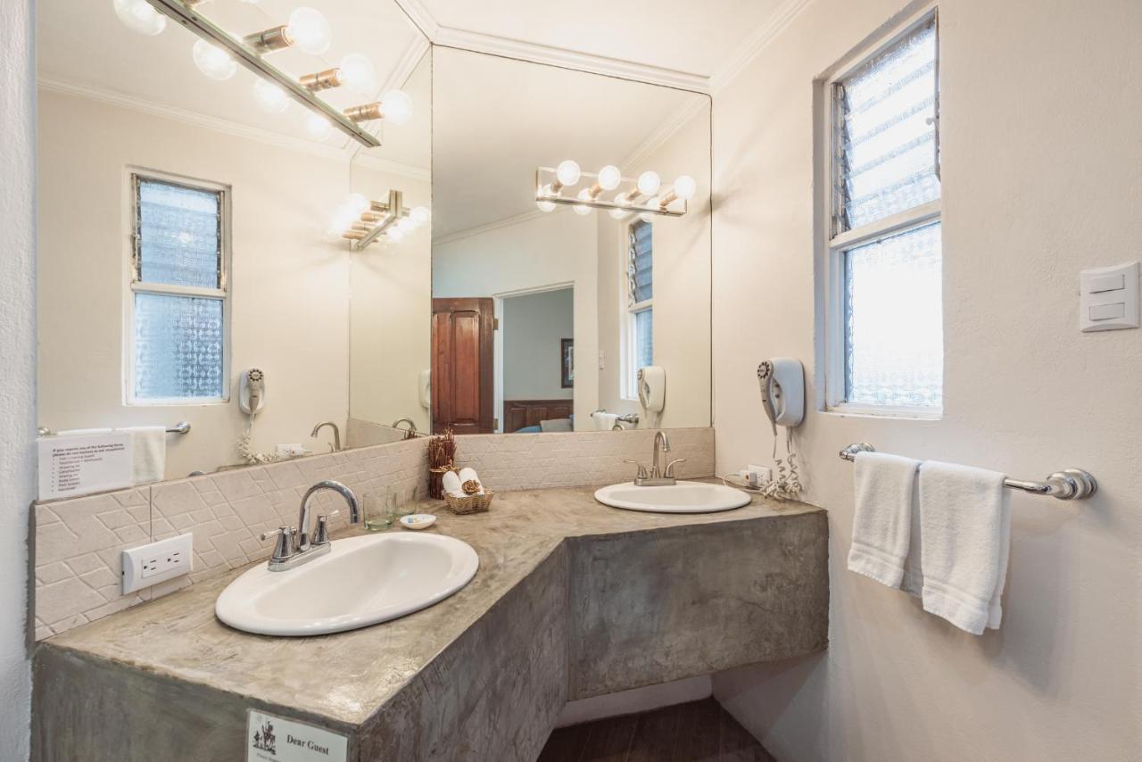Deluxe Double Room Balcony