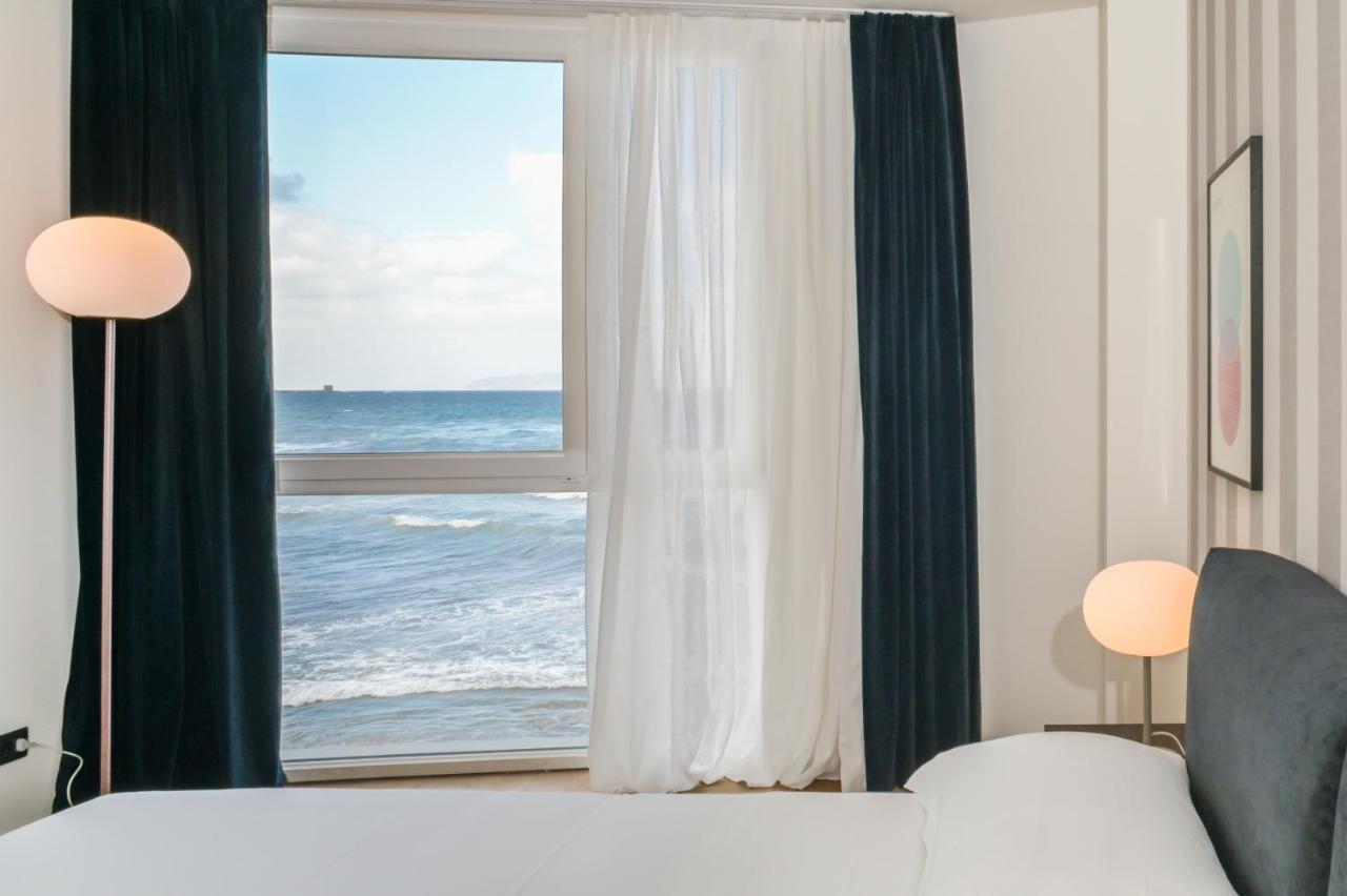 Double or Twin Room Sea View