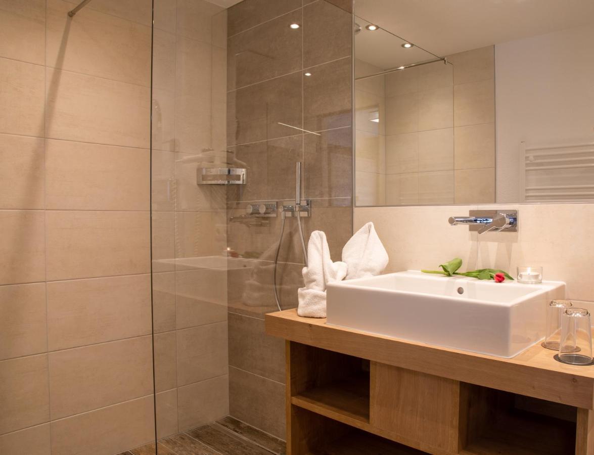 Alpine Double Room Bath
