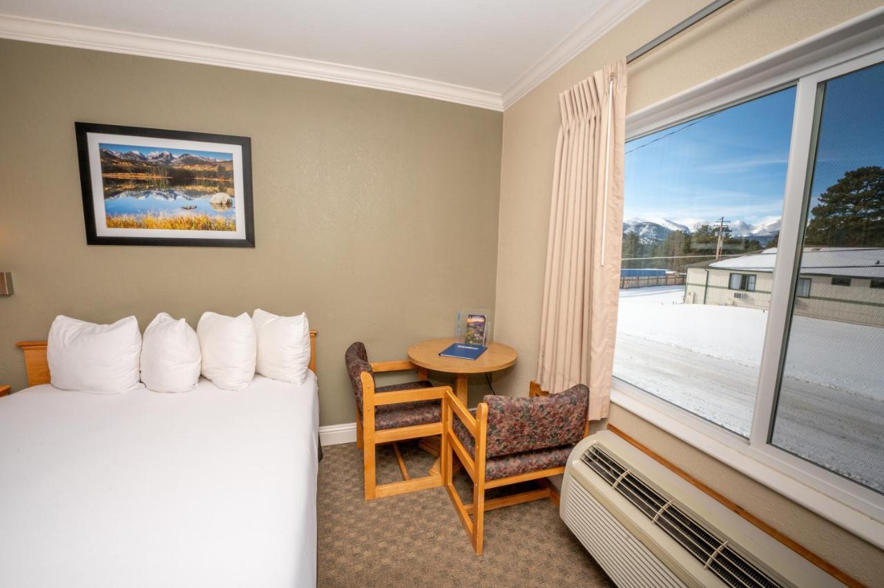 Deluxe Queen Room Two Queen Beds