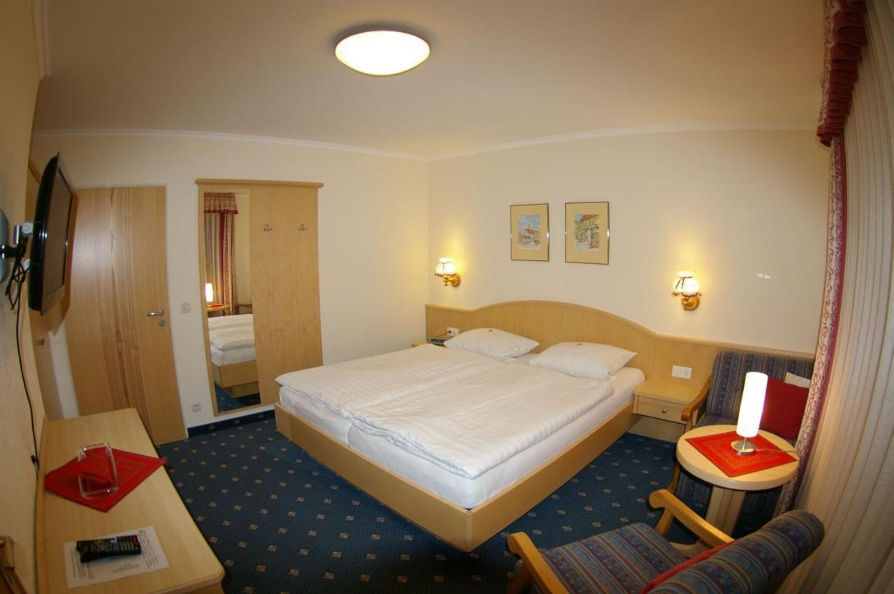 Double Room Mountain View