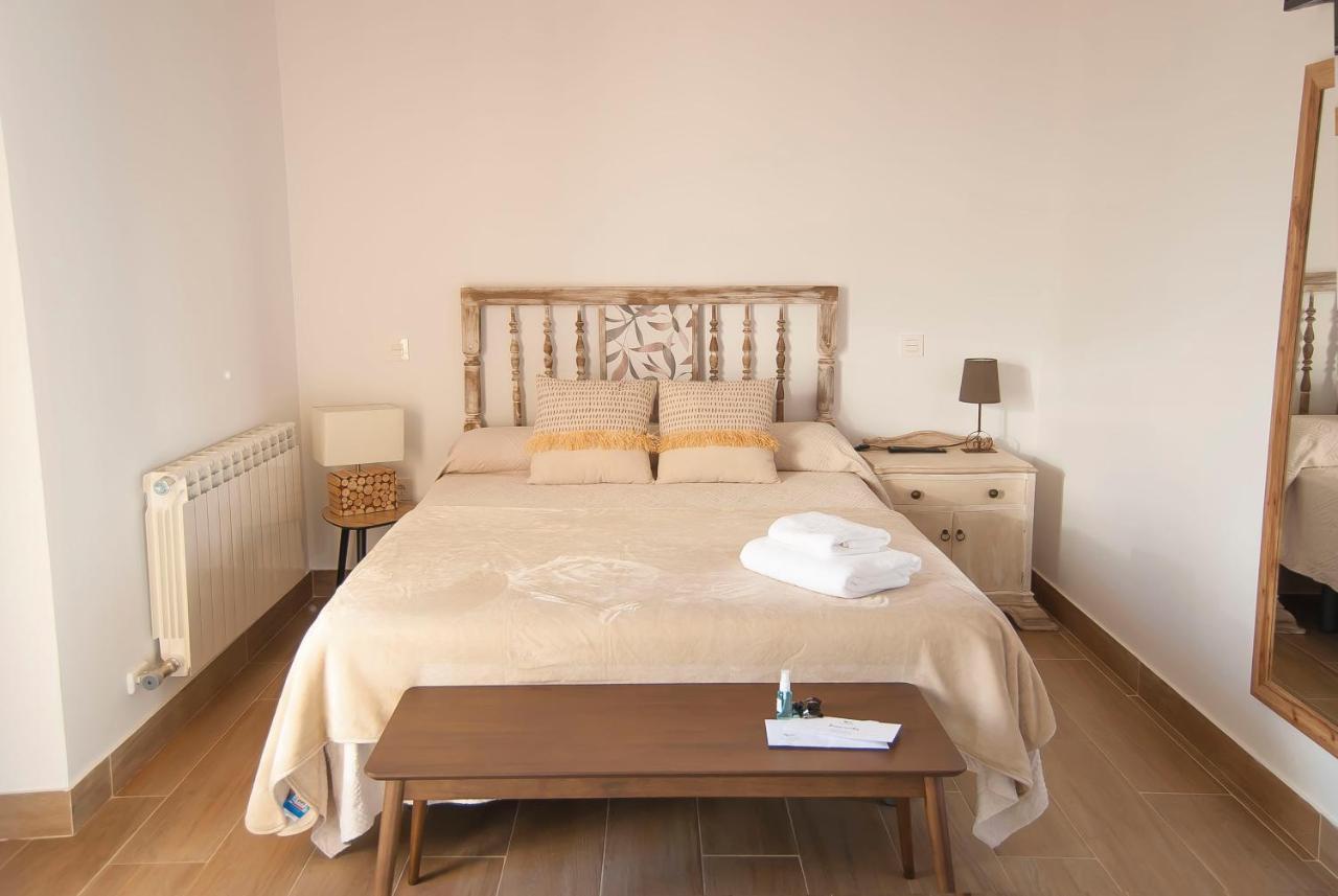 Deluxe Double Room Bath