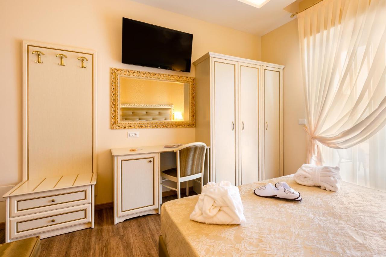 Double Room Balcony,1181849989:JPEG