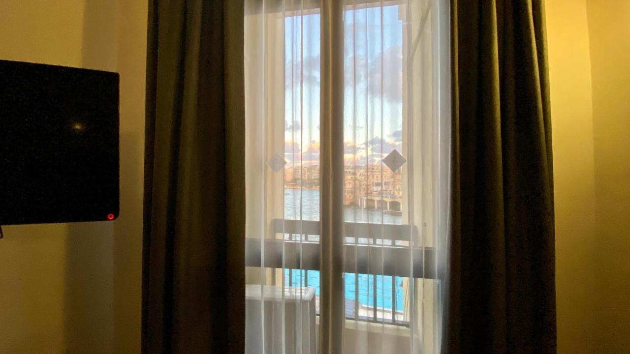 Single Room Sea View Balcony