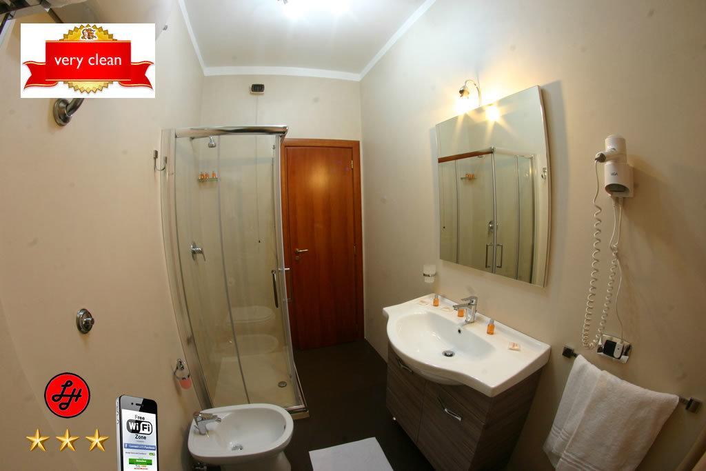 Double or Twin Room,118225855:JPEG