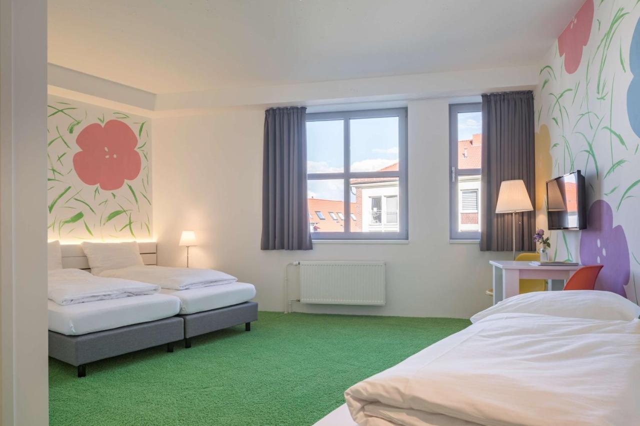 Triple Room,1717176417:JPEG
