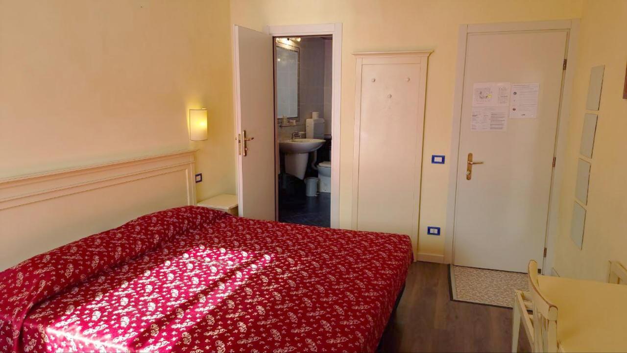 Triple Room Lake View