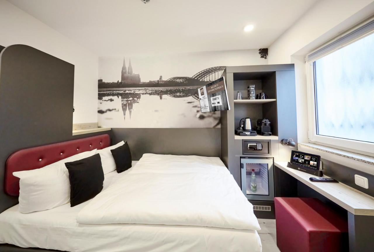 Compact Double Room