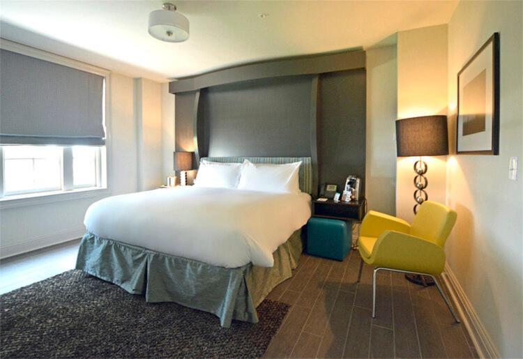 Queen Bed Residential View,1218487315:JPEG