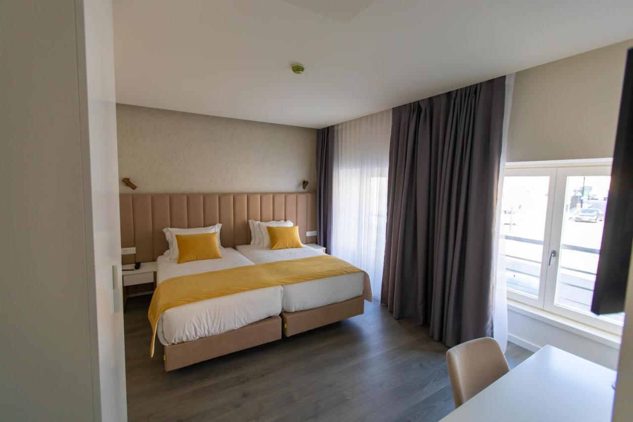 Twin Room,1135844249:JPEG