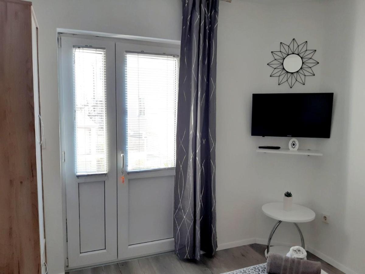 Double Room Garden View