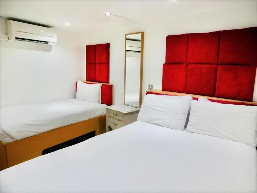 Triple Room without window