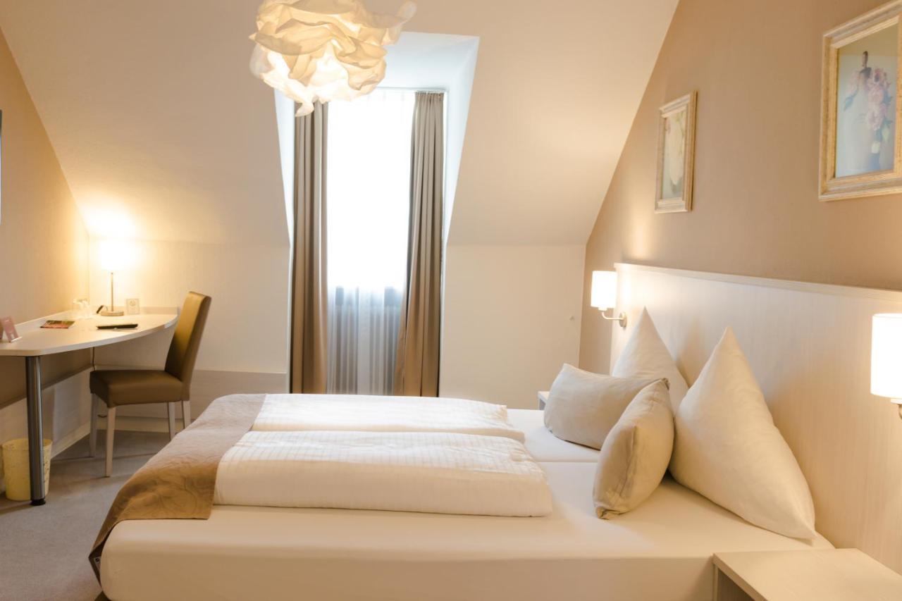 Double Room,1600246391:JPEG