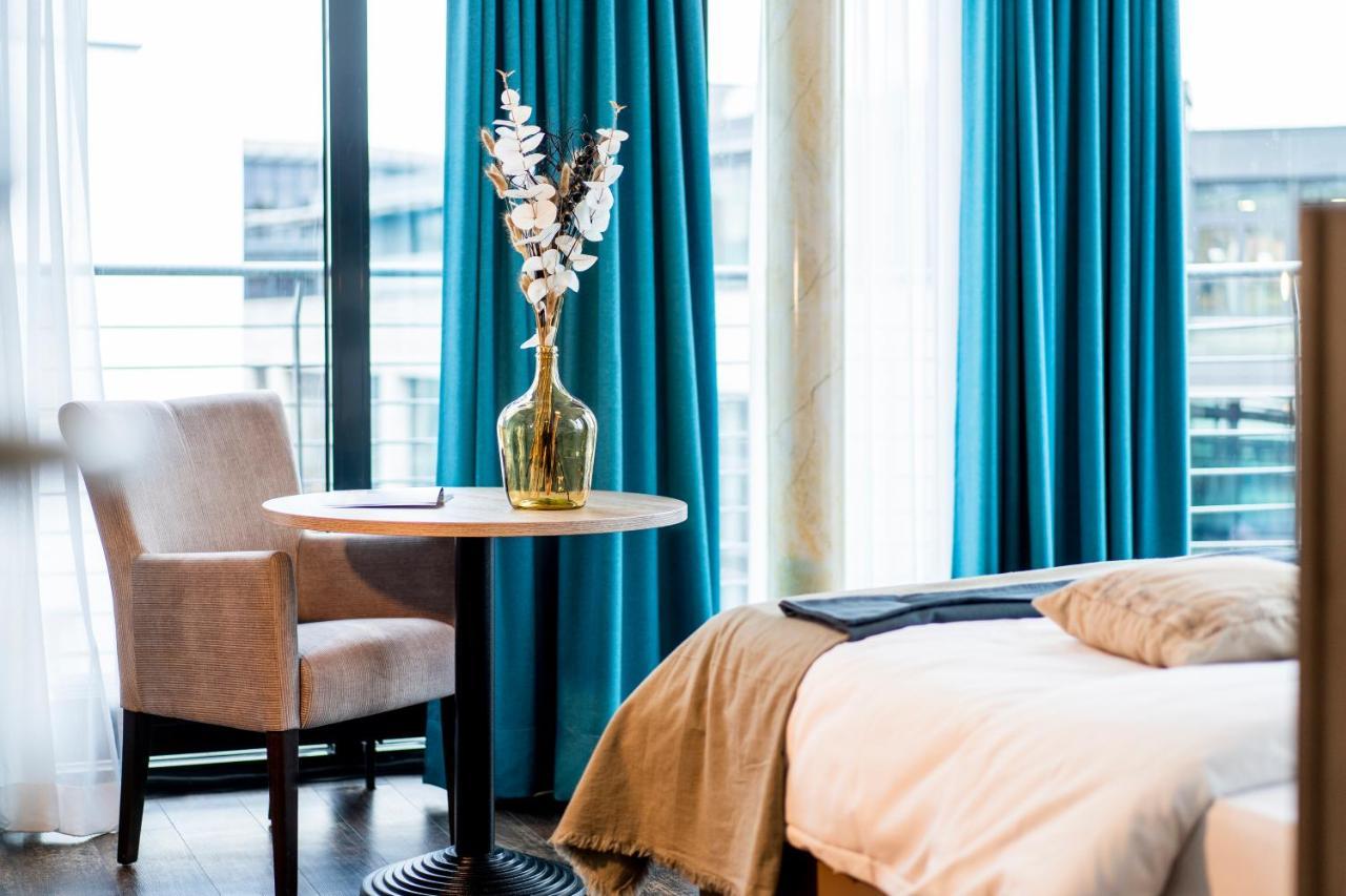 Deluxe Room,1184534849:JPEG