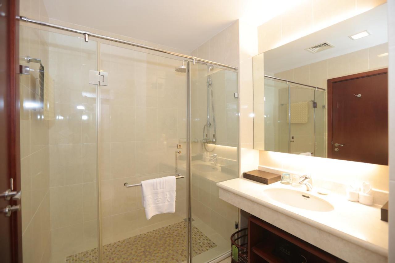 Standard King Room,1574716808:JPEG