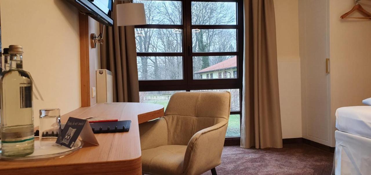 Deluxe Single Room,1185851620:JPEG