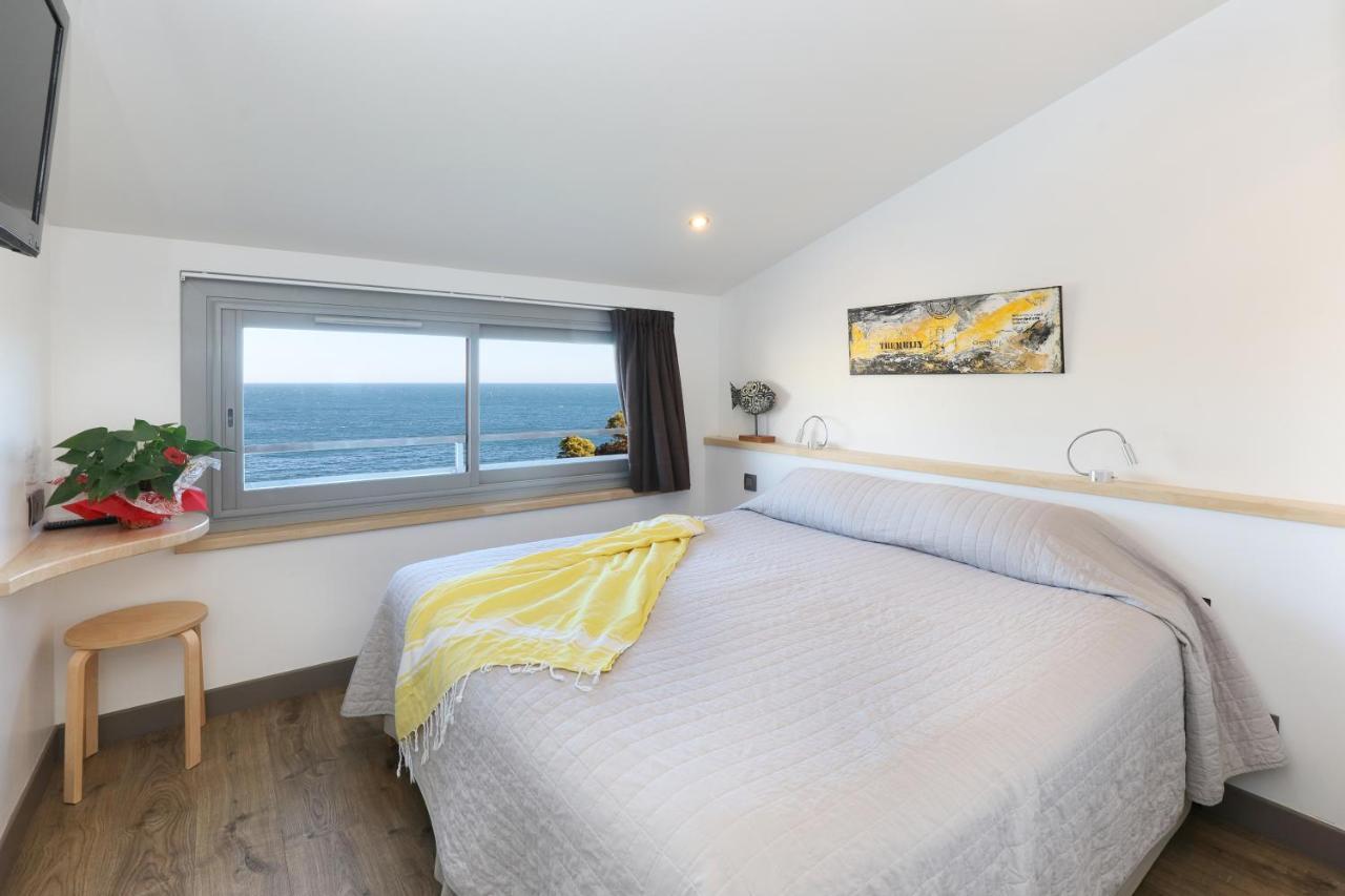 Comfort Double or Twin Room sea view window