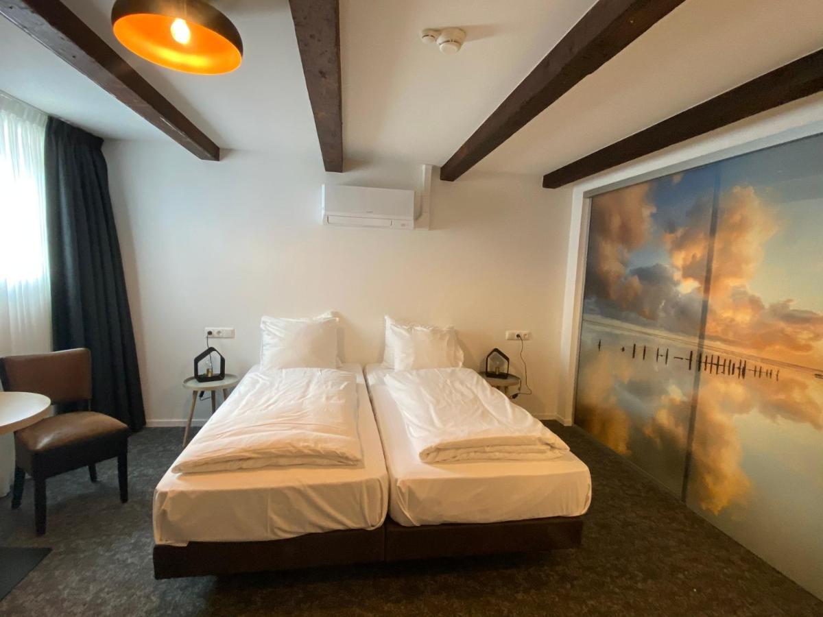 Twin Room,1187091496:JPEG