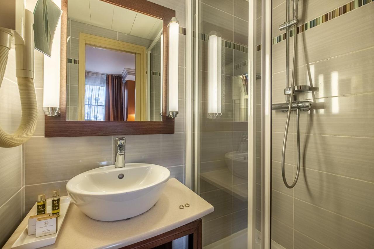 SUPERIOR COMFORT Double Room – City View,1208696086:JPEG