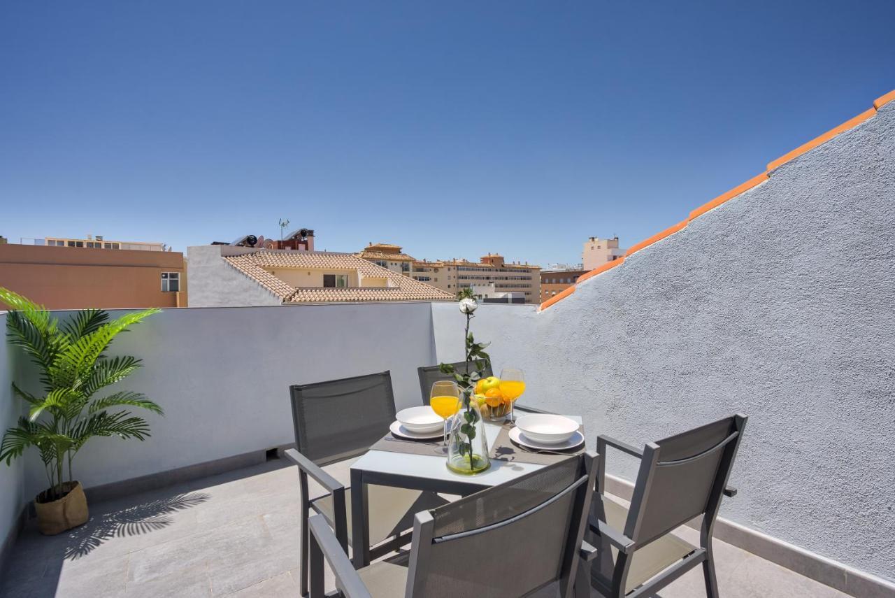 Two-Bedroom Penthouse Apartment Sea View