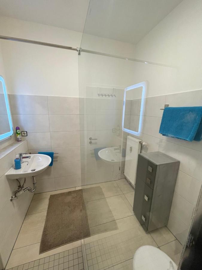 Triple Room Bathroom